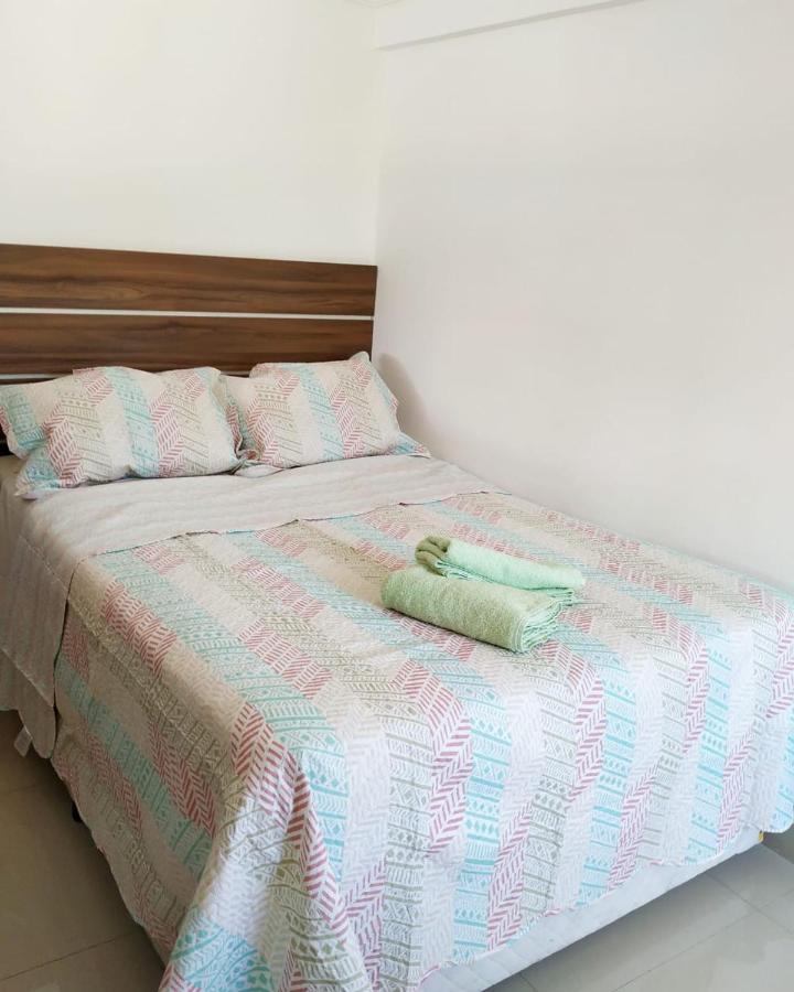 Apartamentos Com Vista Para O Mar - Mirante Do Marinas 安格拉杜斯雷斯 外观 照片