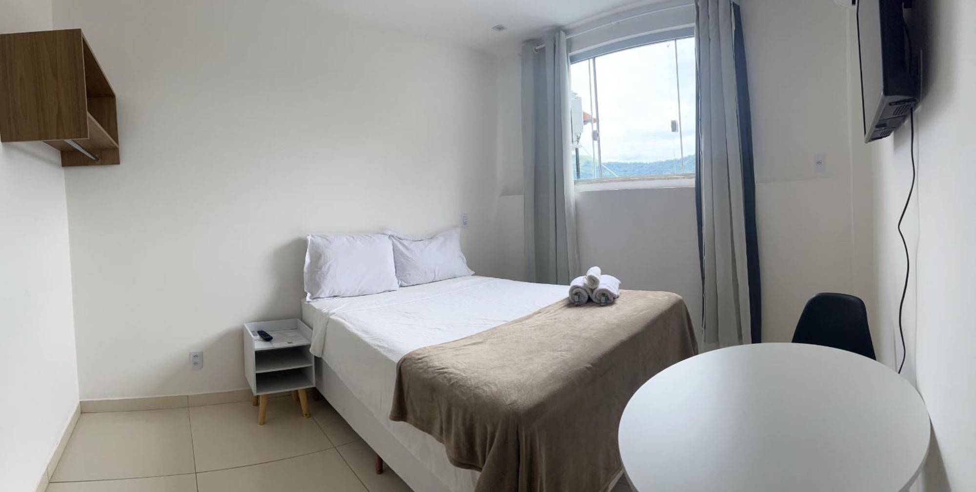 Apartamentos Com Vista Para O Mar - Mirante Do Marinas 安格拉杜斯雷斯 外观 照片